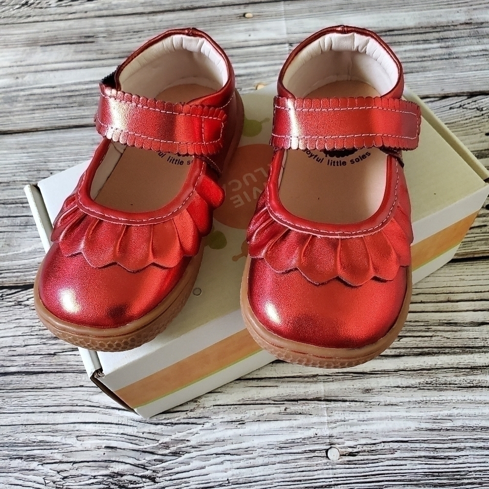 Livie and Luca Ruche Mary Jane Shoes Metallic Red New Without Box